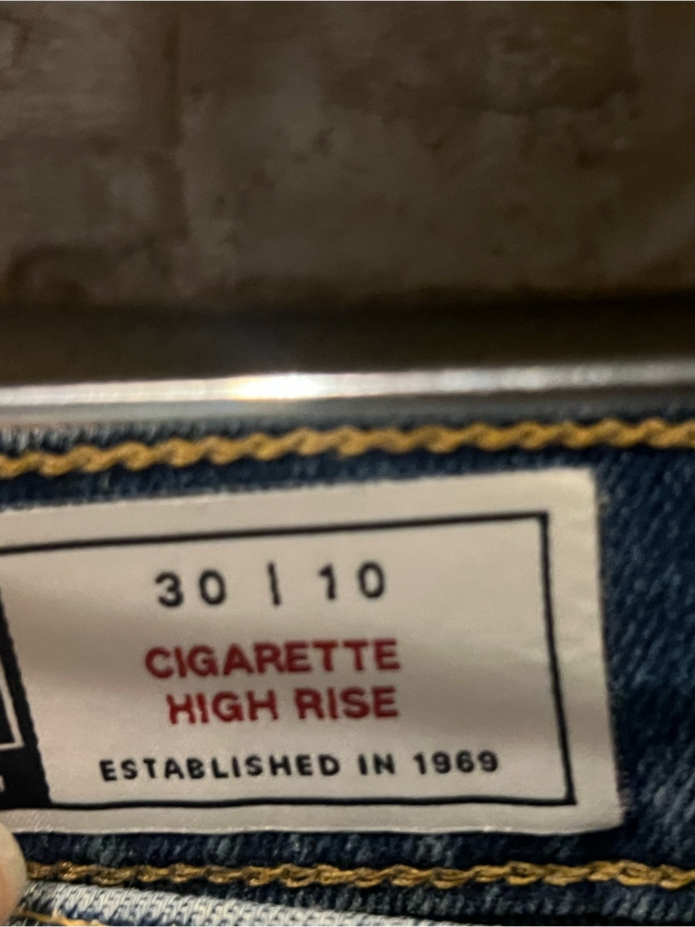 Gap Distressed Blue Denim Jeans size 30/10 - Picture 5 of 6